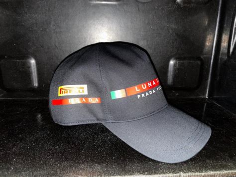 cappellino prada luna rossa|rossa prada pirelli.